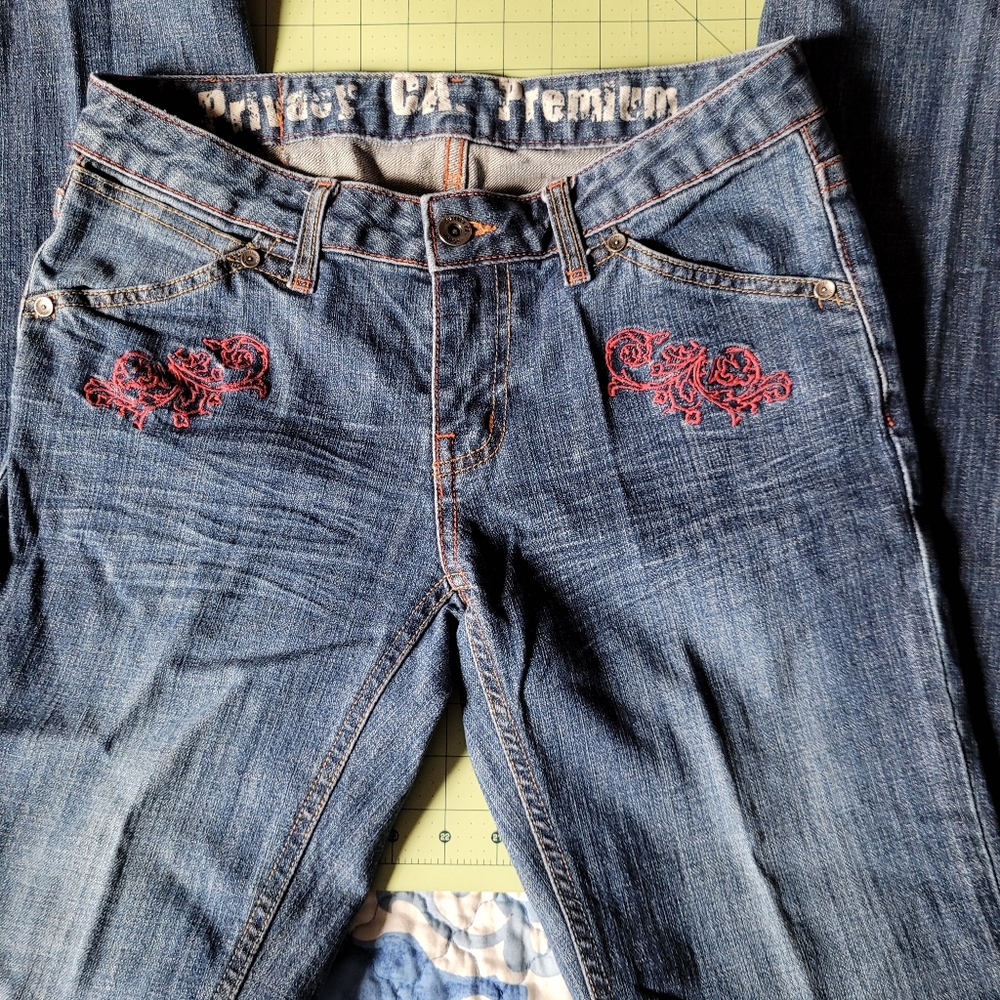 Retro Privacy CA 1669 Embroidered Jeans Junior Size 5/6